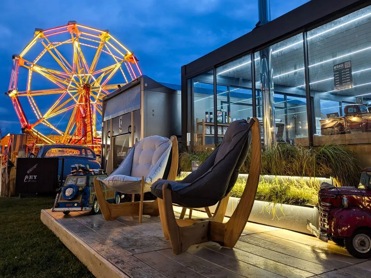 Kangaroo Teak Lounge Chair - Certified Teak