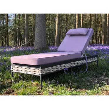 Willow Rattan Sun Lounger – Adjustable, UV-stabilised