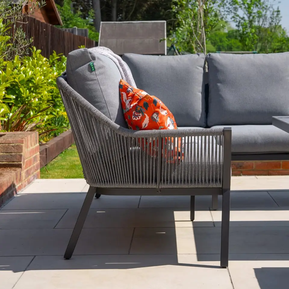 Darcey Corner Rope Aluminium Dining Set with Bench - Rising Table