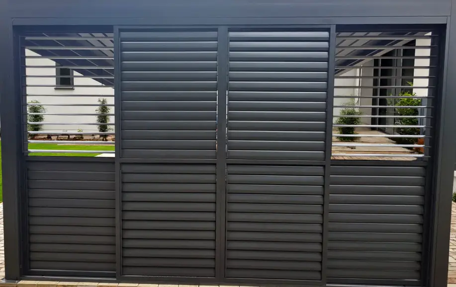 Neptune Sliding Shutter Adjustable - Louvers