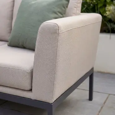 Pulse Square Corner Dining Rising Table
