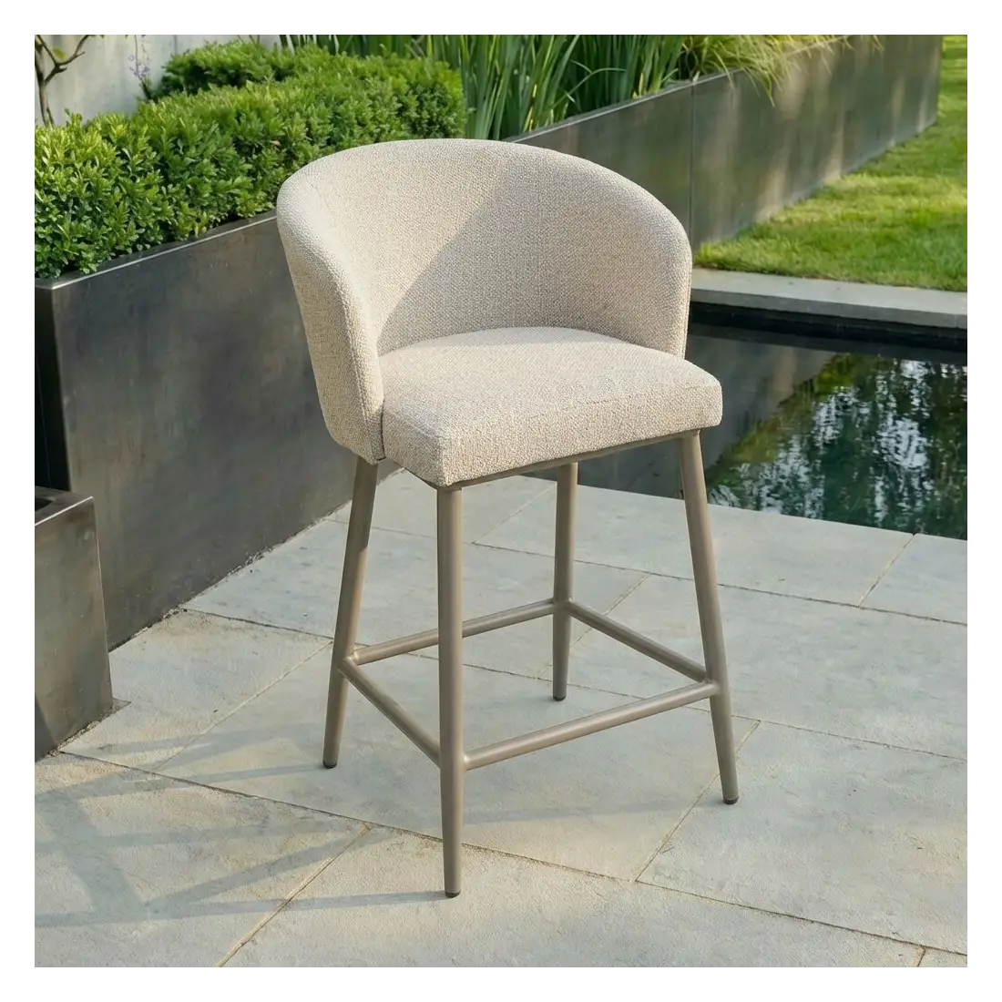 Zen Outdoor Fabric x2 Low Bar Stools Zen Outdoor Fabric x2 Low Bar Stools