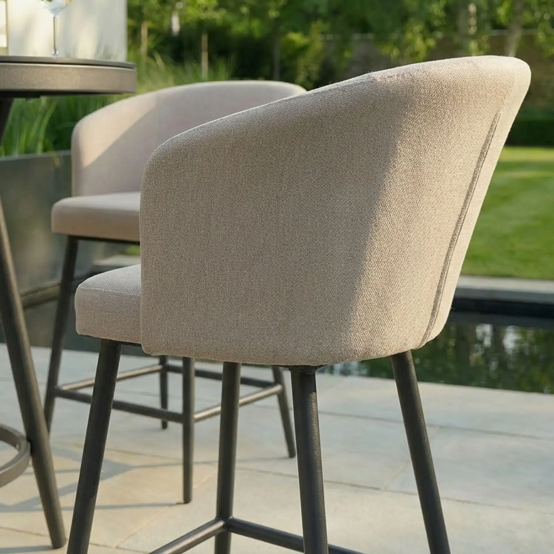 Zen Outdoor Fabric x2 Low Bar Stools