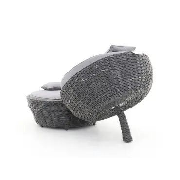 Midnight Montana garden furniture Magic Apple Day Bed