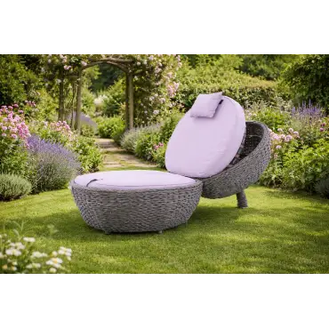 Midnight Montana garden furniture Magic Apple Day Bed