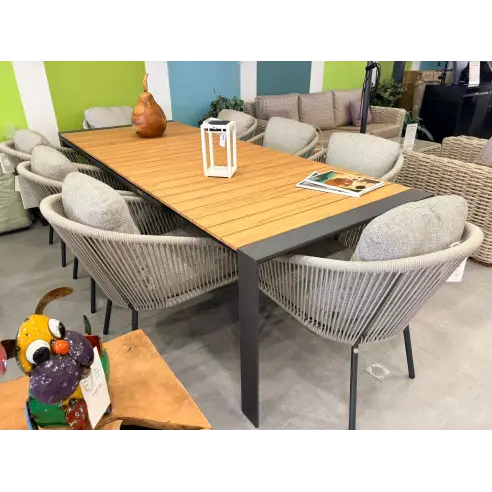 Exclusive Java Set Jakarta Table and stylish 8 elegant chairs Exclusive Java Set Jakarta Table and stylish 8 elegant chairs