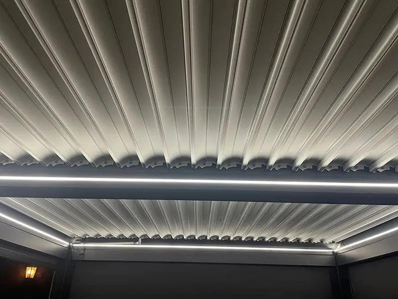 Eclipse 6 X 4m LED Motorised Pergola | Free Standing
