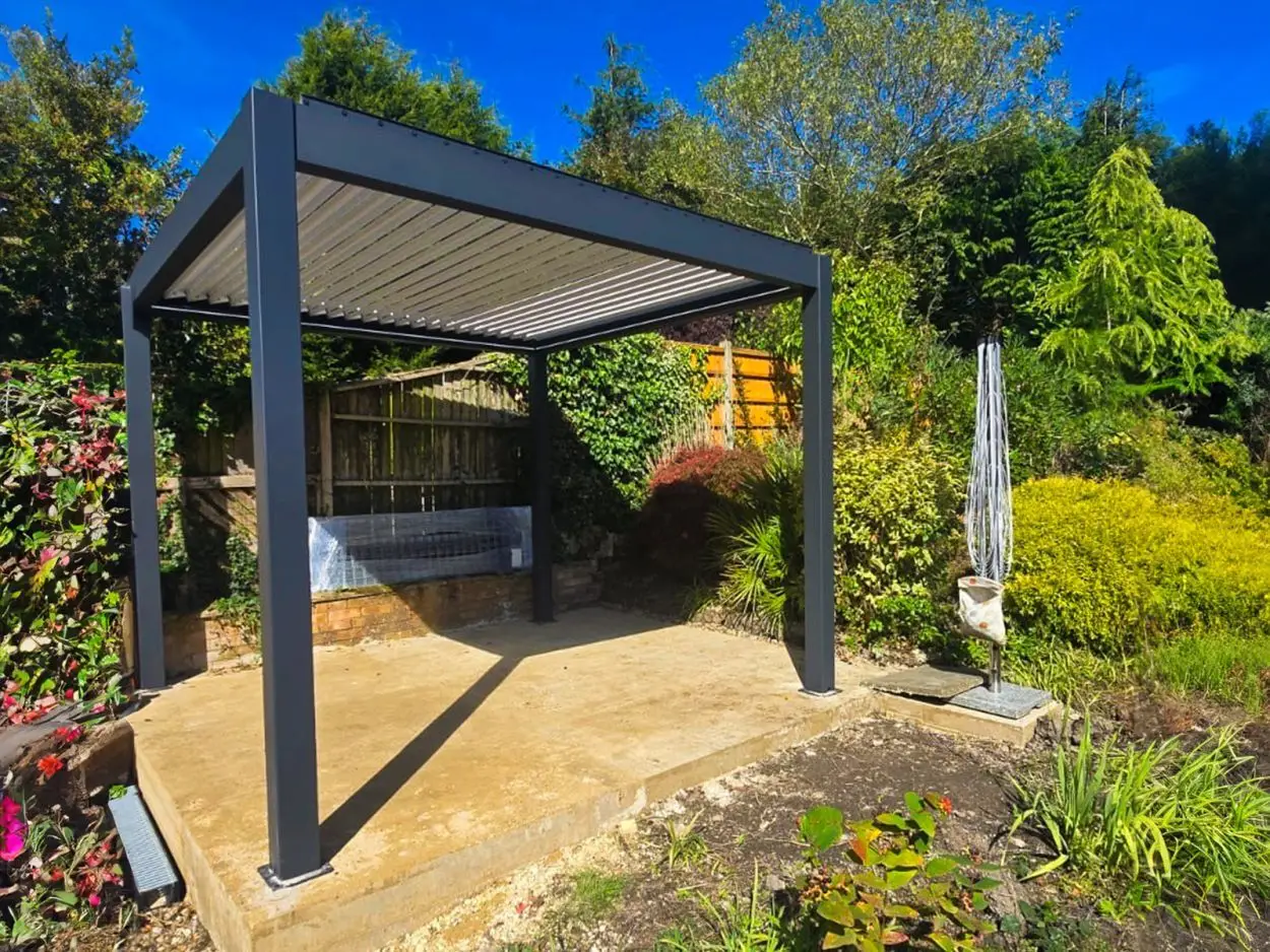 Eclipse 3 X 3m LED Motorised Pergola | Free Standing