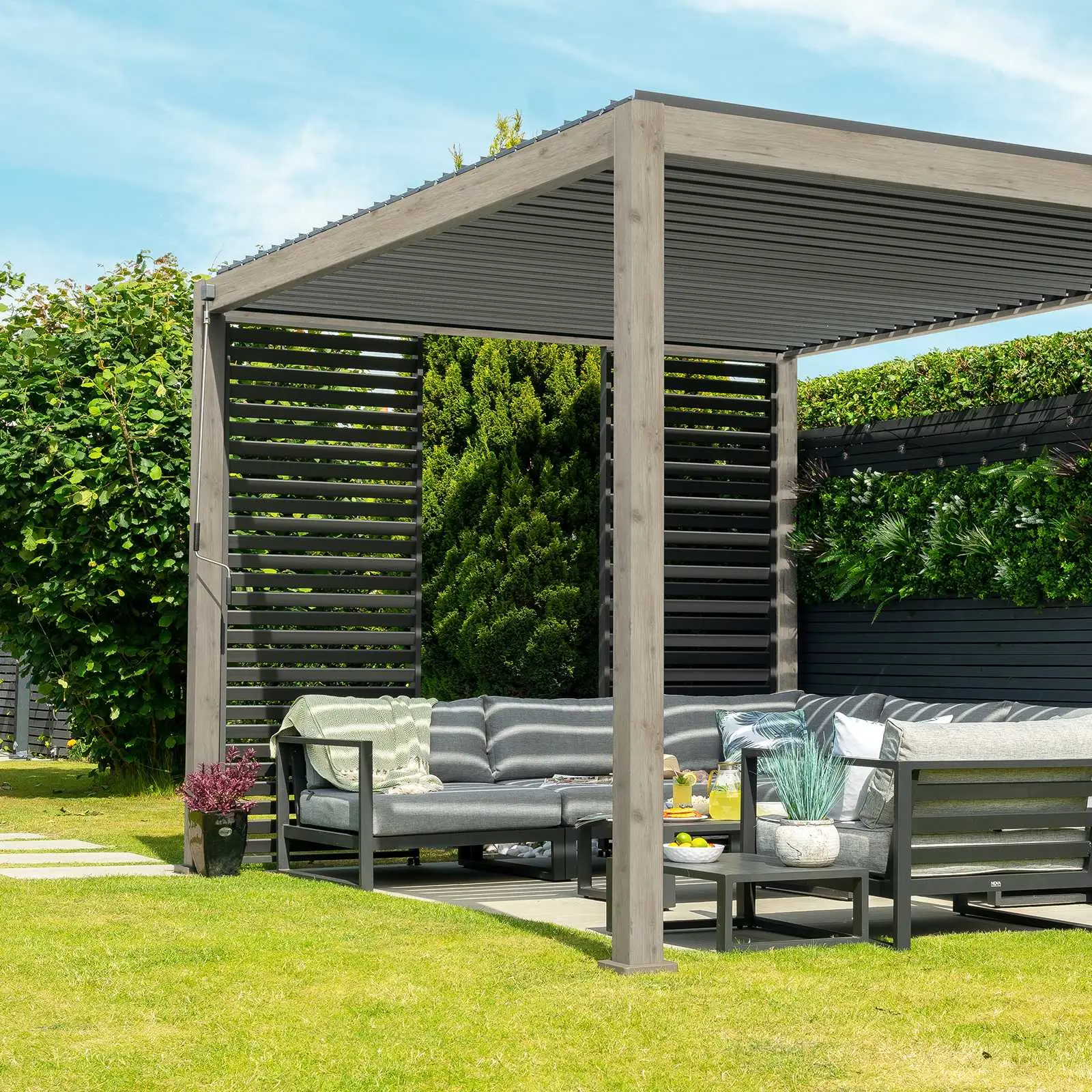 Titan 3m x 3m Pergola