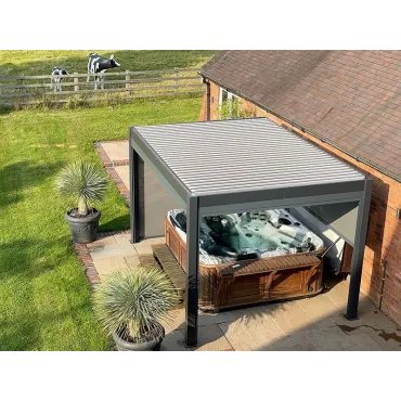 Eclipse 3 X 4m LED Motorised Pergola | Free Standing EXDISPLAY +3 Screens