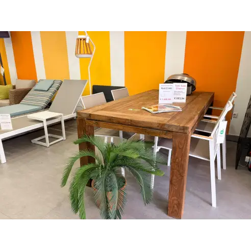 York Reclaimed Teak table set with 4 chairs York Reclaimed Teak table set with 4 chairs