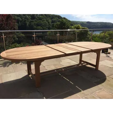 Chunky 240cm to 300cm ext table Teak Certified
