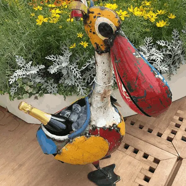 Pete The Pelican Drinks Tub ex display