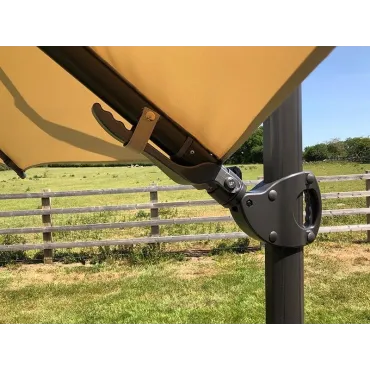 Calypso LED Parasol 3.5M Diameter