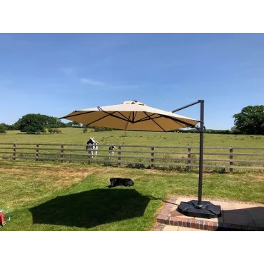 Calypso LED Parasol 3.5M Diameter