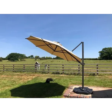 Calypso LED Parasol 3.5M Diameter