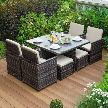 Celia 4 Seat Deluxe Cube Set with 4 Stools Celia 4 Seat Deluxe Cube Set with 4 Stools