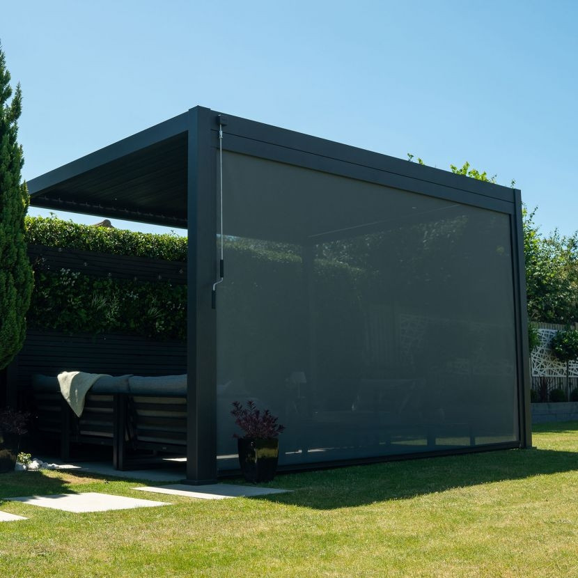 Titan 4m Privacy Screen