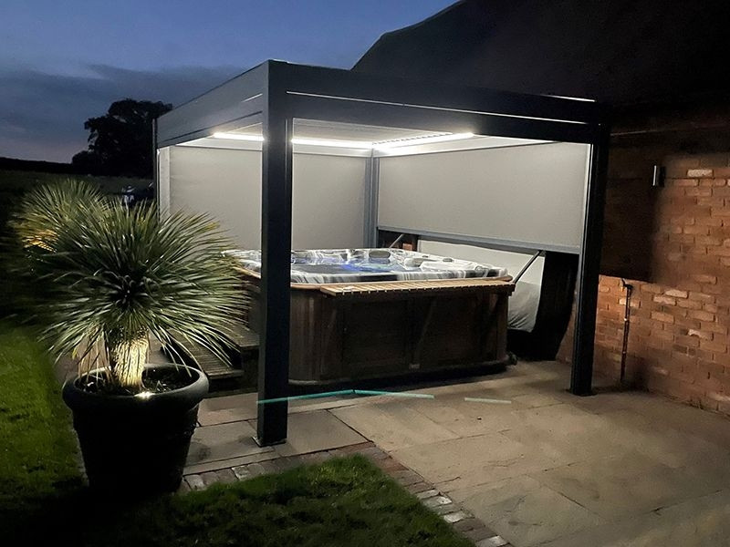 Eclipse 3 X 3m LED Motorised Pergola | Free Standing