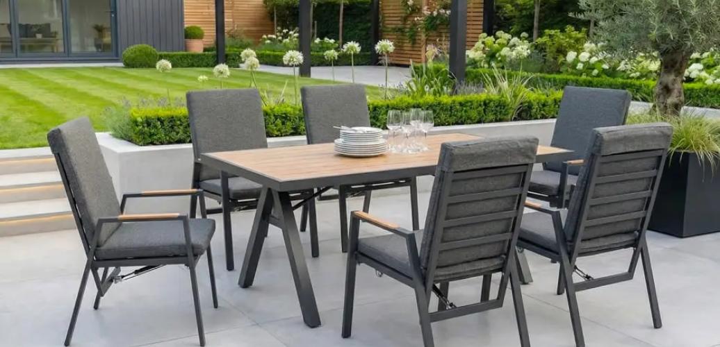 Outdoor Dining Table & Chairs Sets in Spain: Buying Guide
