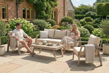 Casual Outdoor Dining Sets for Spanish Terraces