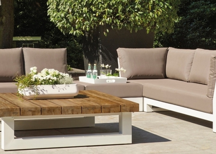 What are the benefits of Garden Furniture ?